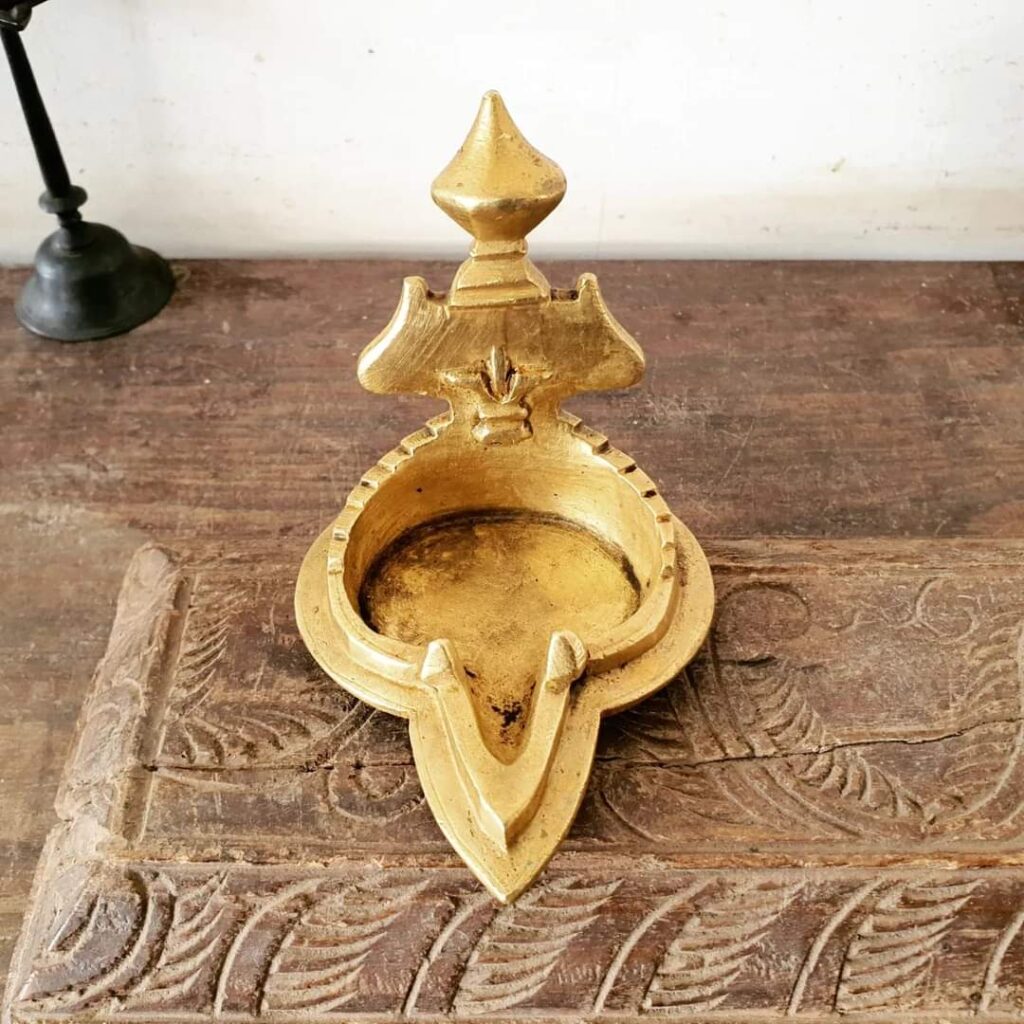 Lampada A Olio In Ottone Garuda Aarti Vishnu Vahana – Rara Collection Artigianale Indiana, 15x7,6x12,7cm, Per Tempio O Decorazione
