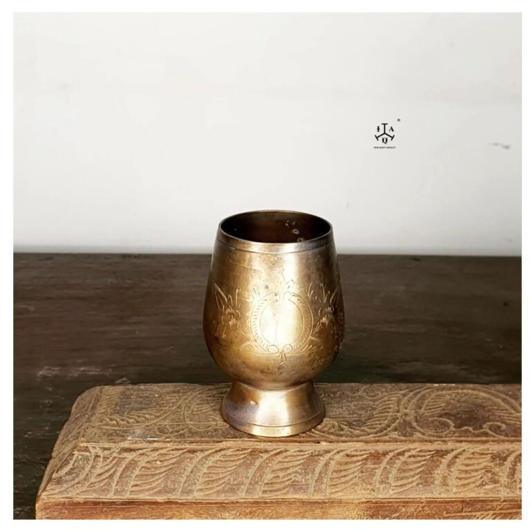 Classic tulip tumbler etched detailing bronze