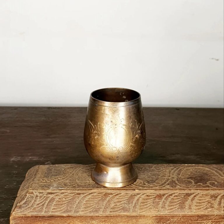 Classic tulip tumbler etched detailing bronze - Image 6