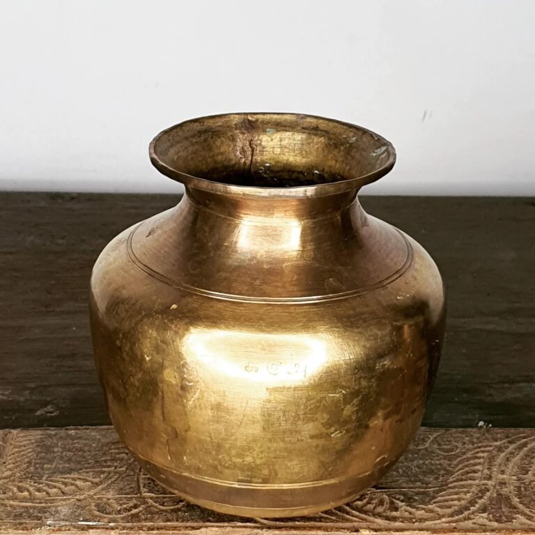 Compact brass kalasa sombhu/ water server pot - Image 2