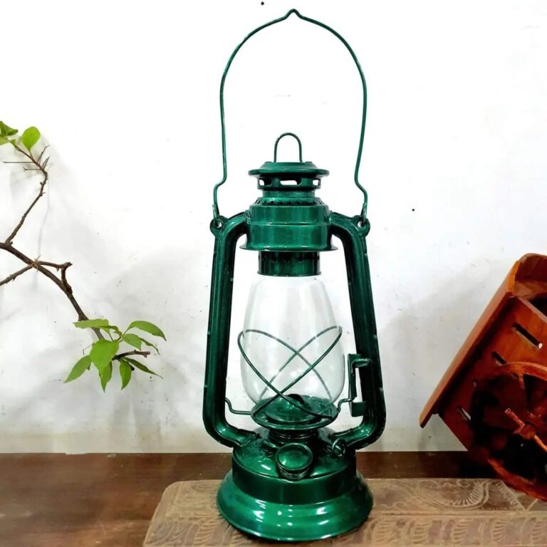 Hurricane barn lantern green colour iron made - Image 3