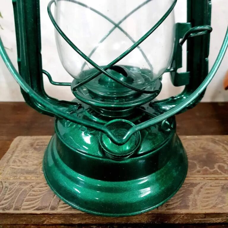 Hurricane barn lantern green colour iron made - Image 6