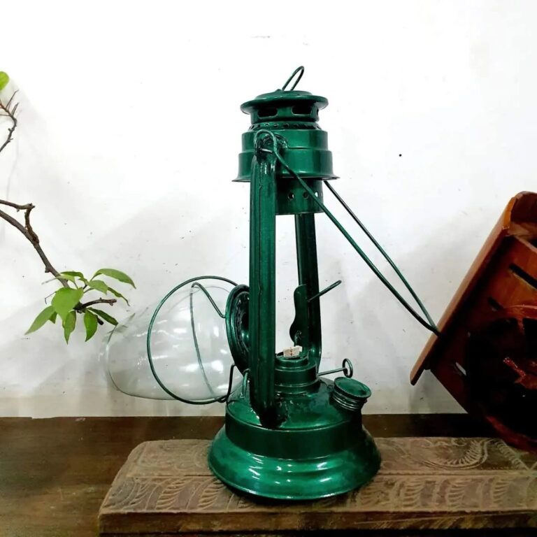 Hurricane barn lantern green colour iron made - Image 7