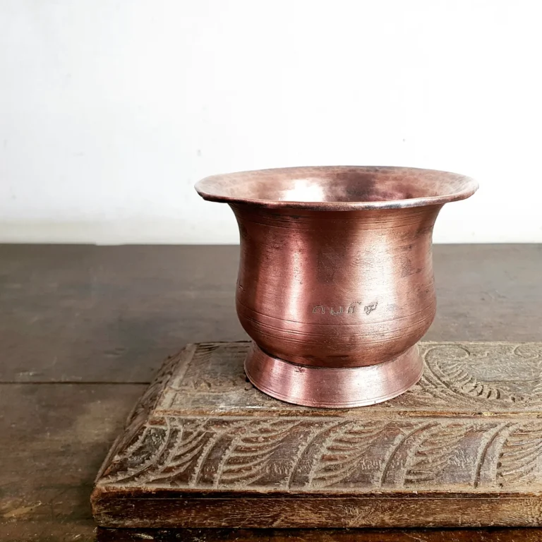 Copper Chandana Pezhlai /Sandal paste cup handmade - Image 3