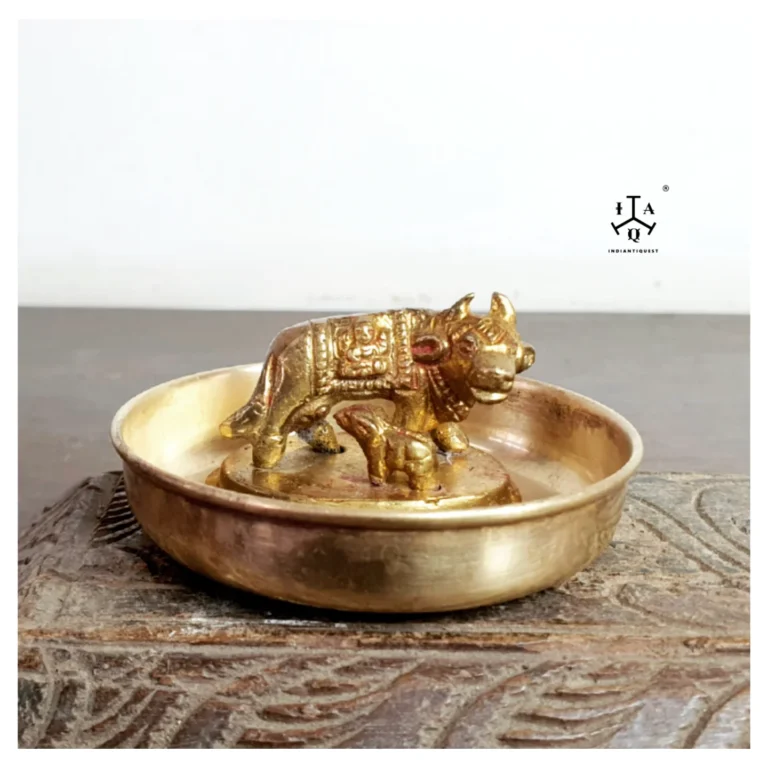 Auspicious bronze Gomatha or Kamadhenu with her calf compact size