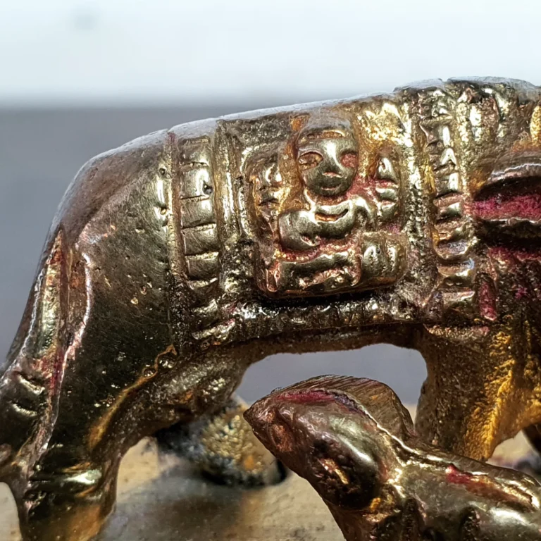 Auspicious bronze Gomatha or Kamadhenu with her calf compact size - Image 5