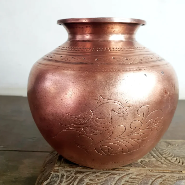 Copper Kili sombu large/ Parrot etched pot heavy cast - Image 7