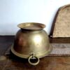 Kaadhu footed Padikkam a smooth pattern ring loop holder golden bronze - Image 7