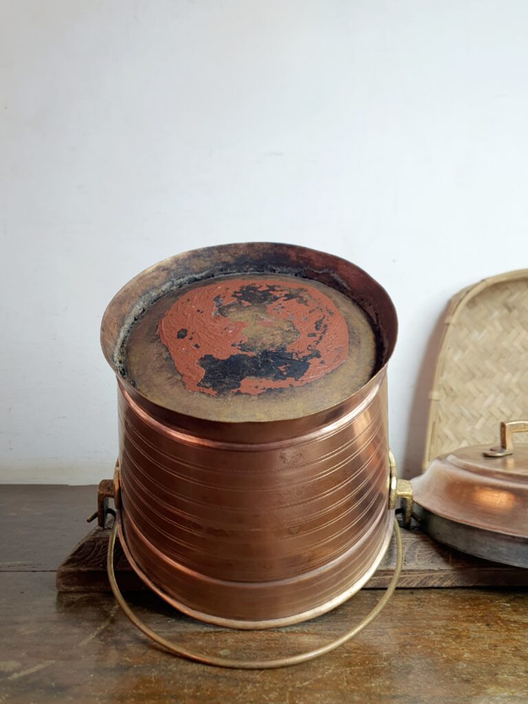 Golden brass Vari bucket thooku heavy variant handmade classic standard size - Image 10