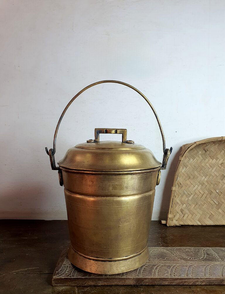 Palagara bucket thooku large heavy golden brass smooth variant - Image 2