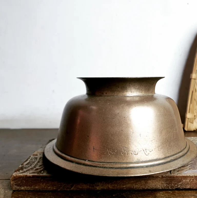 Kerala Royals Bell metal Padikkam a prasad serving puja vessel - Image 4