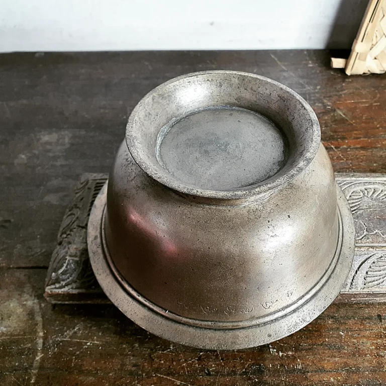 Kerala Royals Bell metal Padikkam a prasad serving puja vessel - Image 8