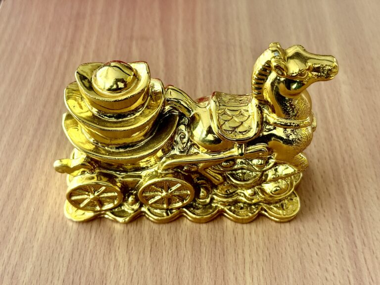 Feng Shui prosperity golden galloping horse with cart filled with golden bowl, gold coins all around - Image 6