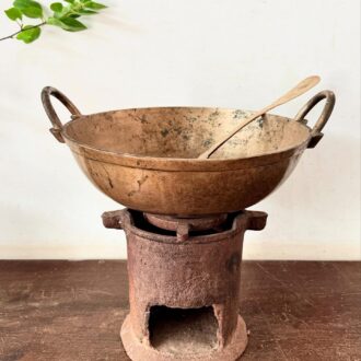 Chettinadu Royals White bronze Solid Kadai with bell metal ladle