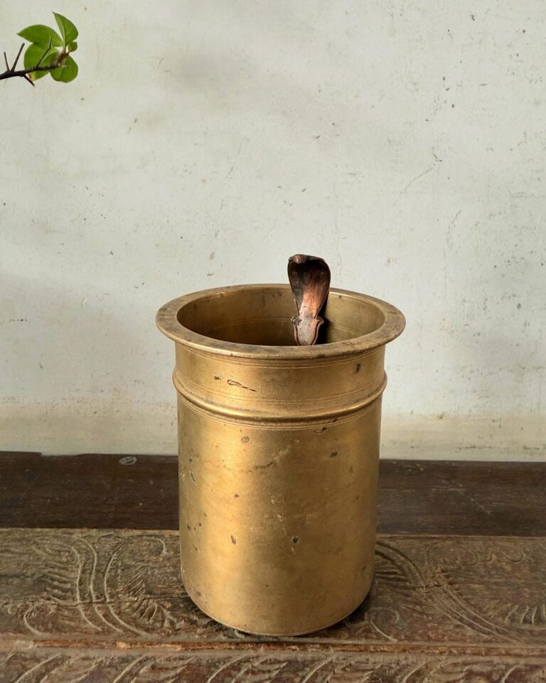 Panchapatra super rare White bronze heavy tall variant with etched copper Sarpa Udarani - Image 4