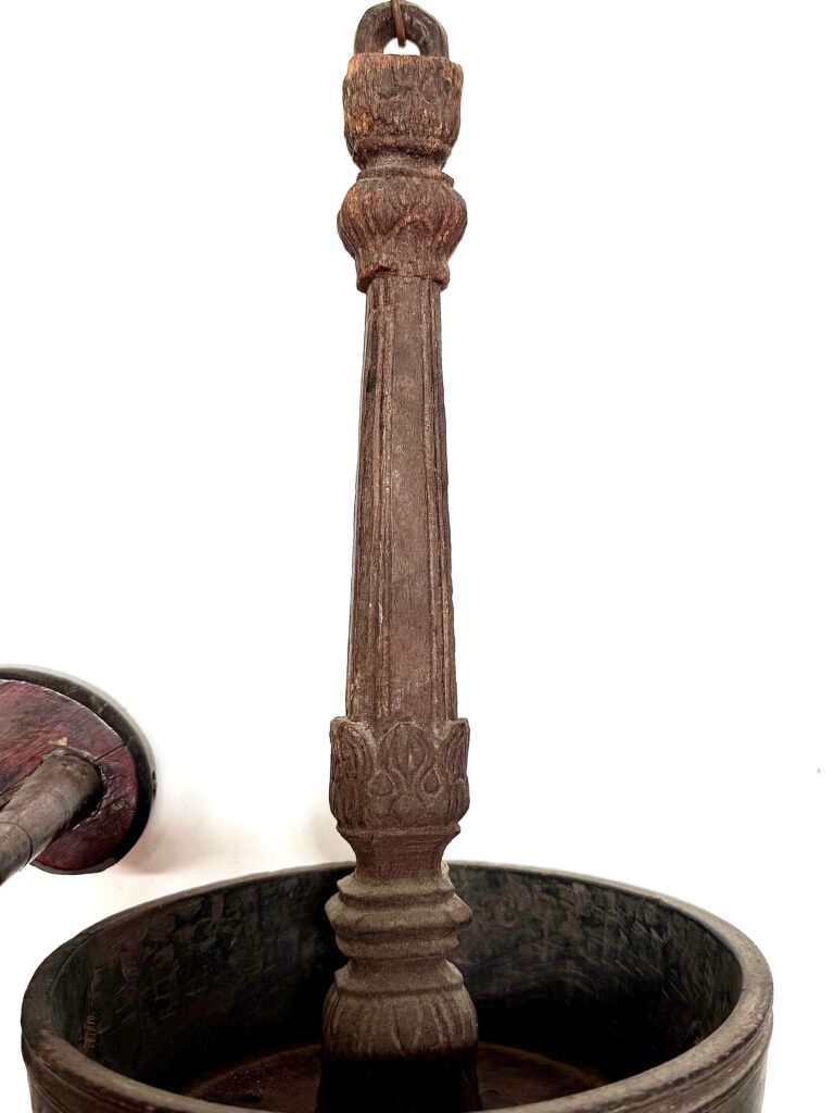 Antique Kerala short chain Hanging Viboothi maadam popularly known as Bhasmakoodu - Image 5