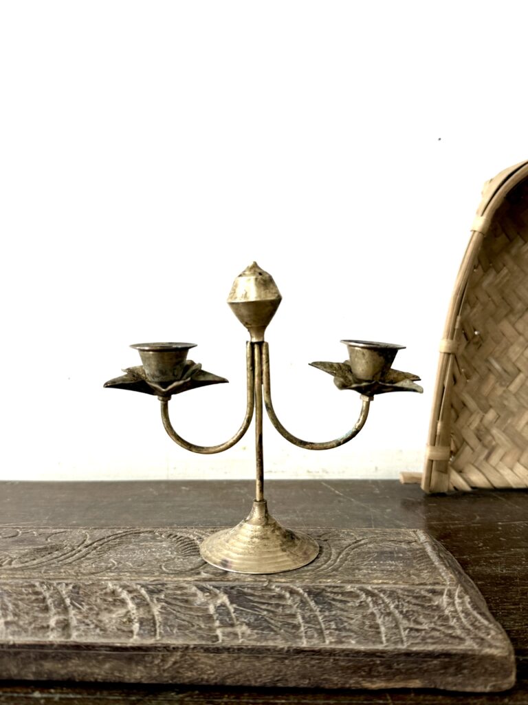Classic brass twin candle bars with incense burner - Image 2