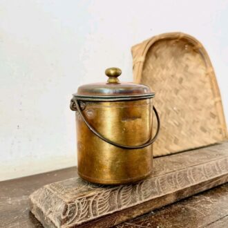 Kumil Thooku Golden Brass