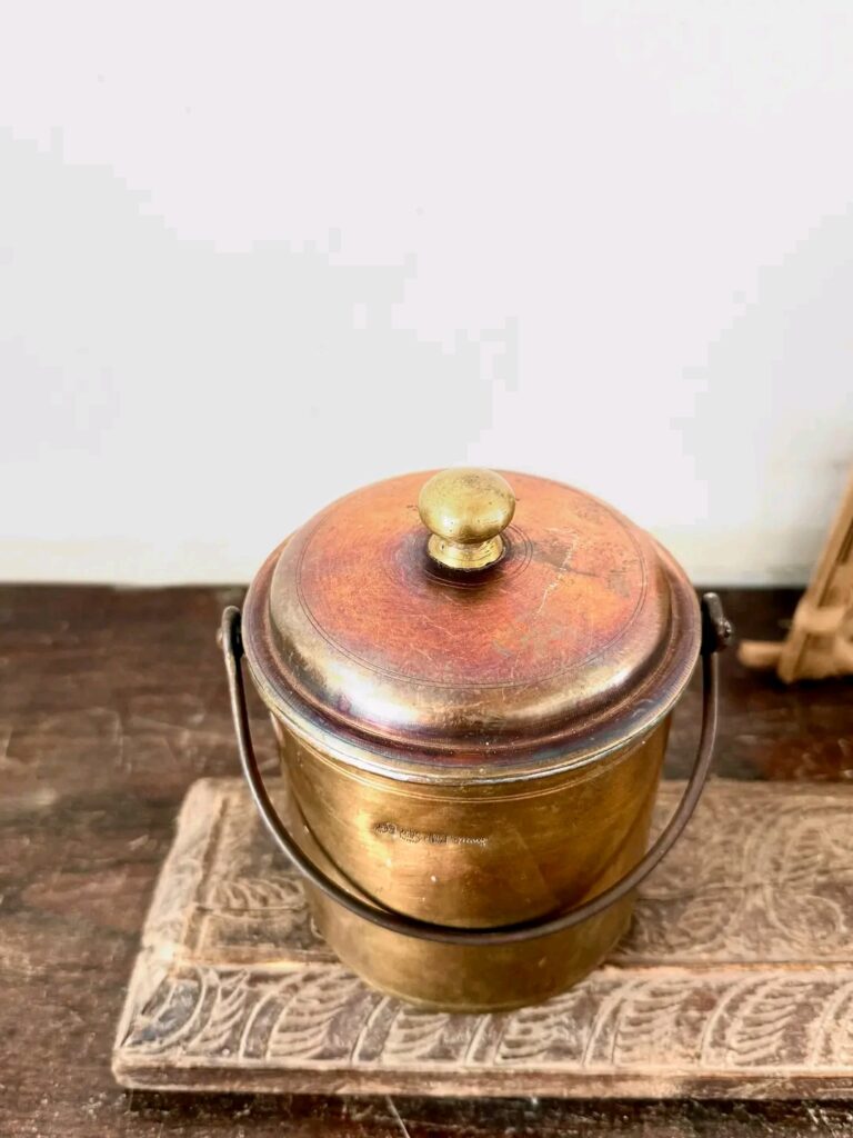 Kumil Thooku Golden Brass - Image 2