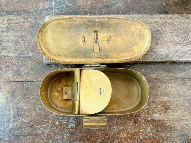 Kerala Oval Vellarika Chellam/ Cucumber shaped Paan Daan or Betel box - Image 7