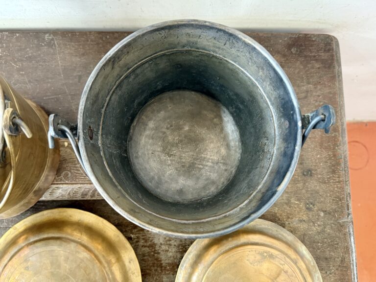 Antique golden brass Vari Bucket Thooku Raja Rani set of two versatile storage canisters - Image 12