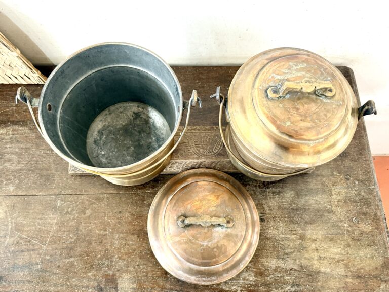Classic golden brass Vari Bucket Thooku Raja Rani set of two - Image 4