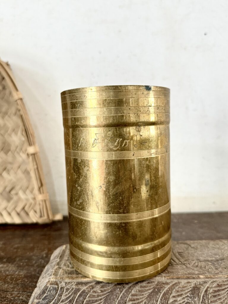 Large Rice Seer/ Vari padi golden brass unused versatile measuring vessel - Image 2