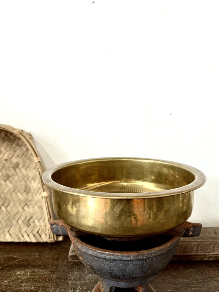 Auspicious golden brass Prasad Uruli pathiram, a versatile high quality serve ware - Image 4