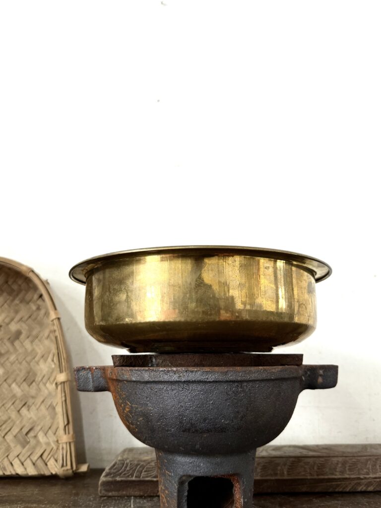 Auspicious golden brass Prasad Uruli pathiram, a versatile high quality serve ware - Image 2