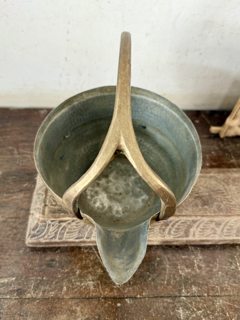 Classic Ghee heater/ pourer heavy brass with tin lined inners - Image 6