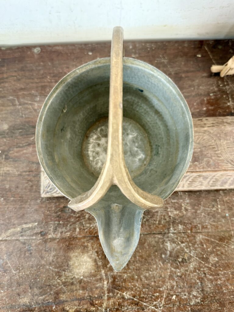 Classic Ghee heater/ pourer heavy brass with tin lined inners - Image 7