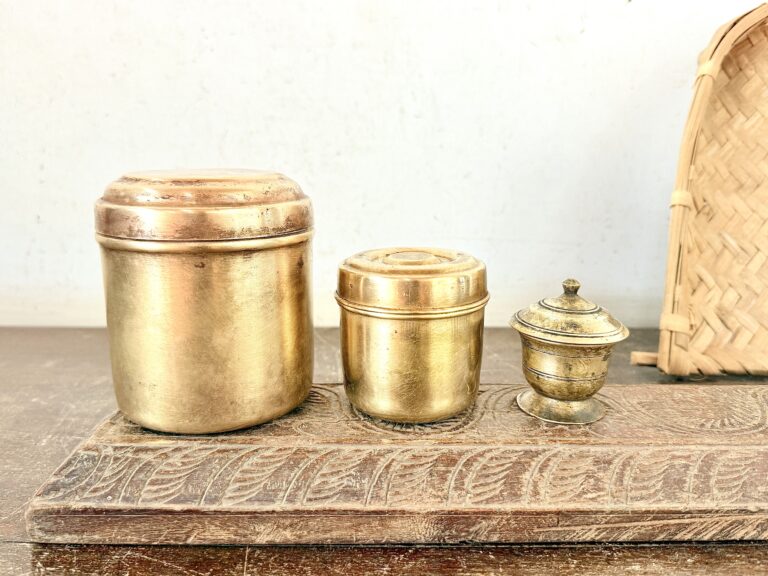 Temple trio brass sambadam and Kumkum chimil - Image 3