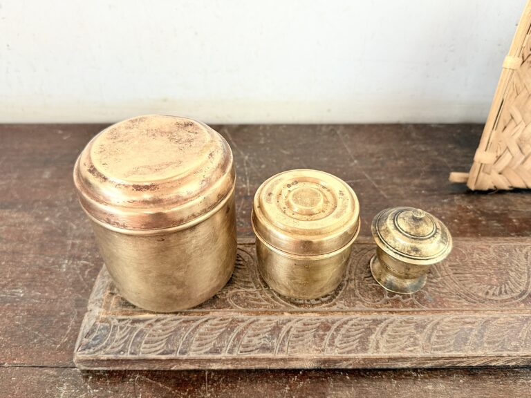 Temple trio brass sambadam and Kumkum chimil - Image 5