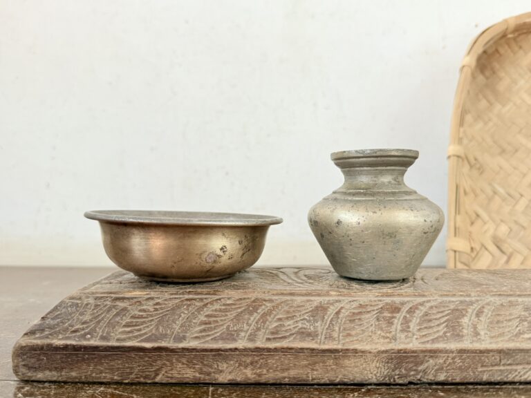 Classic miniatures set of two golden brass mini basin and white bronze mini po - Image 2