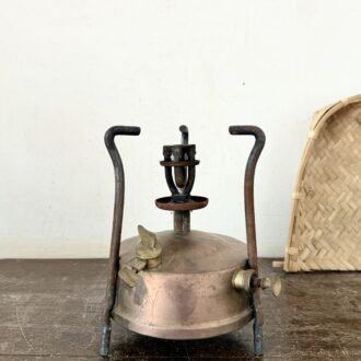 Classic vintage standard size brass metal kerosene pressure stove