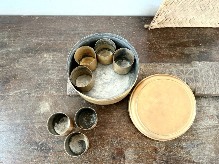 Classic golden brass spice box with 7 deep spice containers - Image 3