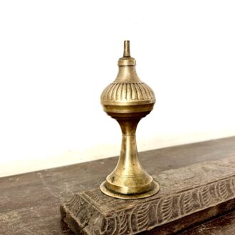 Kerosene ribbed pattern brass lamp unique handmade classic collectible