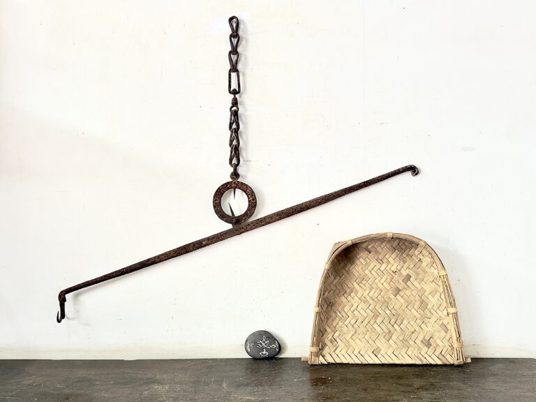 Antique 100+ years old Cast iron physical balance used in spice trade era