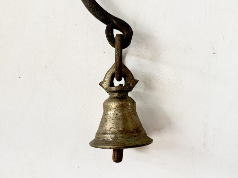 Antique Kings Arrival announcer bell 100+ years old Bell metal bell mounted on a curved Cast iron pole - Image 6