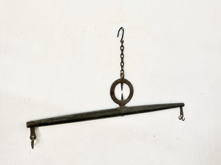 Antique 95+ years old Wood body with Cast iron fittings heavy physical balance - Image 5